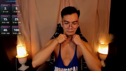 Snapshot of 000batman000 chatting on 17, 2, 2025 Bruce online show from 17, 2, 2025