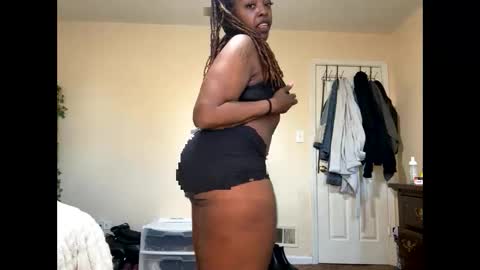 Snapshot of 000cloud9000 chatting on 14, 4, 2026 Cloud9 online show from 14, 4, 2026