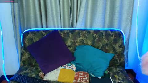 Snapshot of 01klhoe01 chatting on 14, 5, 2026 Klhoe Carter 3 online show from 14, 5, 2026