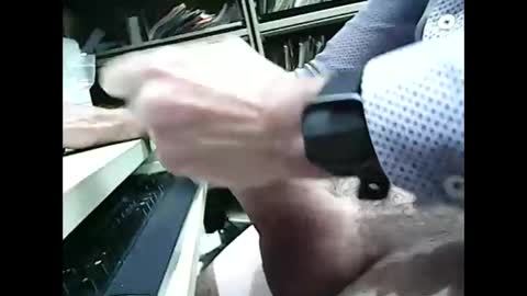 Snapshot of 01quebecboy69 chatting on 29, 10, 2025 01quebecboy69 online show from 29, 10, 2025