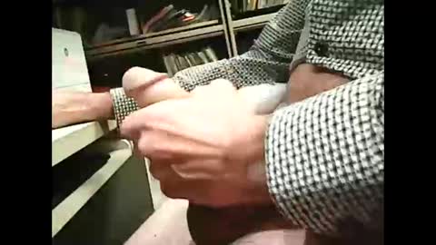 Snapshot of 01quebecboy69 chatting on 25, 11, 2025 01quebecboy69 online show from 25, 11, 2025