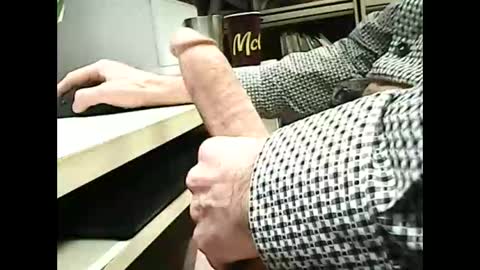 Snapshot of 01quebecboy69 chatting on 19, 3, 2026 01quebecboy69 online show from 19, 3, 2026