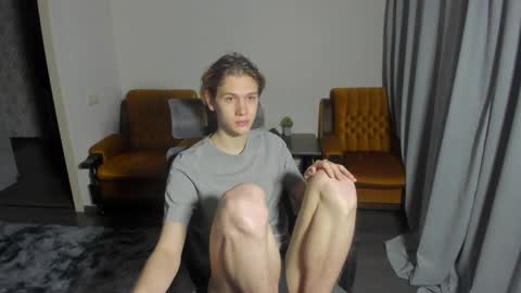 Snapshot of 0verlandd chatting on 11, 1, 2025 Adam online show from 11, 1, 2025