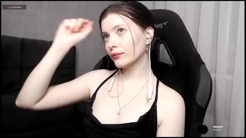 Snapshot of 111__________________ chatting on 13, 11, 2025 111__________________ online show from 13, 11, 2025