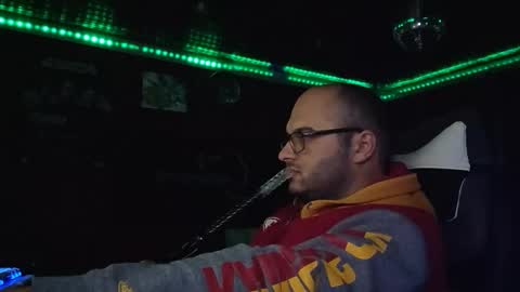 Snapshot of 11anonymus11 chatting on 28, 10, 2025 11anonymus11 online show from 28, 10, 2025