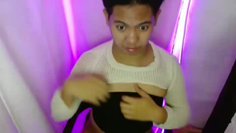 Snapshot of 11inchsinglecious chatting on 19, 12, 2024 HUGECOCK online show from 19, 12, 2024