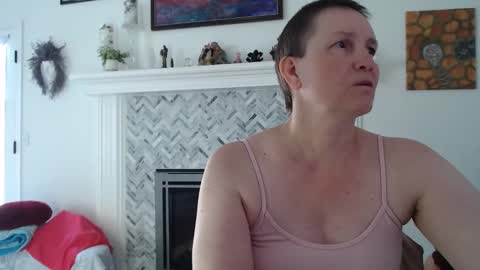 Aurora Willows online show from 30, 3, 2026