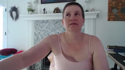 Snapshot of 11willowandjohn11 chatting on 16, 4, 2026 Aurora Willows online show from 16, 4, 2026