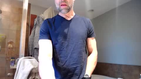 Snapshot of 123h0rny chatting on 14, 12, 2025 123h0rny online show from 14, 12, 2025