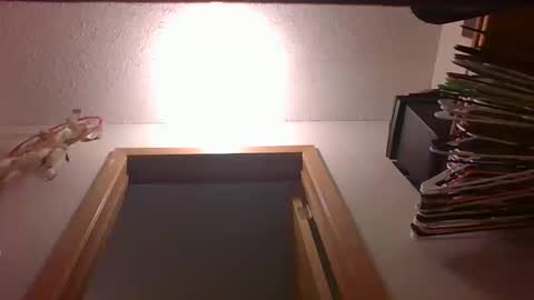 123loonymail online show from 12, 10, 2025