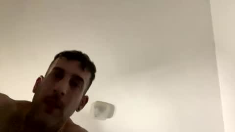 Snapshot of 16621hectorcaxondo chatting on 26, 5, 2026 Adrianahotcuple online show from 26, 5, 2026
