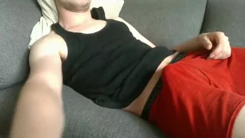 Snapshot of 18chillin chatting on 23, 9, 2025 18chillin online show from 23, 9, 2025