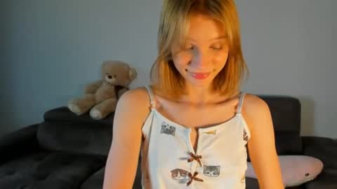 Snapshot of 18kira18 chatting on 29, 6, 2026 Kira online show from 29, 6, 2026