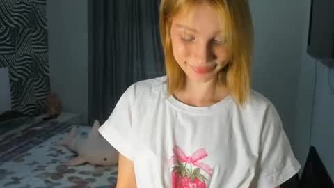 Snapshot of 18kira18 chatting on 17, 7, 2026 Kira online show from 17, 7, 2026