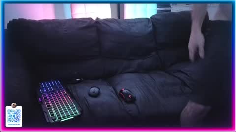 Snapshot of 19reddragon86 chatting on 4, 10, 2025 19reddragon86 online show from 4, 10, 2025