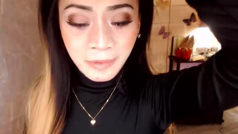 angel online show from 25, 10, 2025