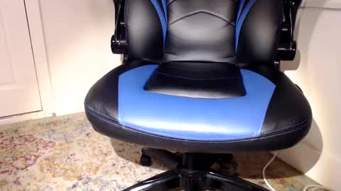 Snapshot of 1dad2plz chatting on 16, 2, 2025 i erupt if you suck ur nipples 4 me and look at the camera while watching me online show from 16, 2, 2025