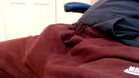 Snapshot of 1dad2plz chatting on 25, 2, 2025 i erupt if you suck ur nipples 4 me and look at the camera while watching me online show from 25, 2, 2025