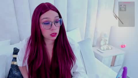 Snapshot of 1m_bella chatting on 7, 2, 2025 bella online show from 7, 2, 2025