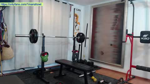 Snapshot of 1manshow11 chatting on 12, 1, 2026 1manshow11 online show from 12, 1, 2026