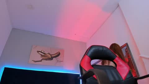               online show from 1, 2, 2025