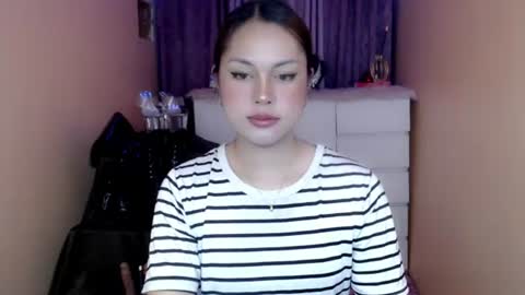 Snapshot of 1miracle_tranny chatting on 8, 7, 2026 1miracle_tranny online show from 8, 7, 2026