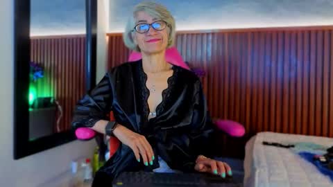 Miss Monserrate online show from 19, 3, 2026