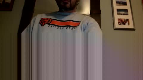 Snapshot of 2024newmiguel chatting on 3, 11, 2025 Miguel online show from 3, 11, 2025