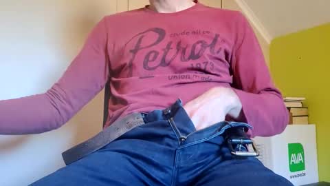 22_acacia_avenue online show from 4, 3, 2026