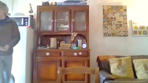 22esserre online show from 26, 2, 2026