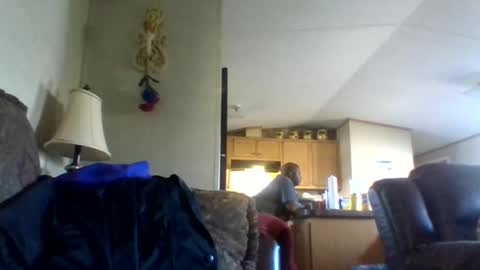 Snapshot of 2ccjbstar chatting on 2, 2, 2025 BlacJewels online show from 2, 2, 2025