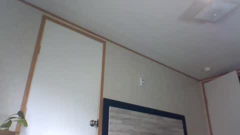 Snapshot of 2ccjbstar chatting on 14, 2, 2025 BlacJewels online show from 14, 2, 2025