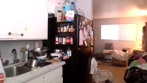 2girls1link online show from 3, 1, 2025