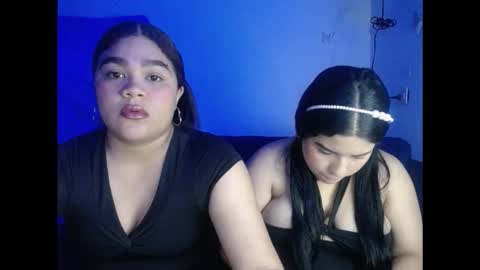 2moons_full_of_love online show from 15, 11, 2025