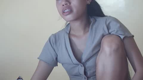 Snapshot of 2pinaybeauty chatting on 26, 11, 2025 2pinaybeauty online show from 26, 11, 2025