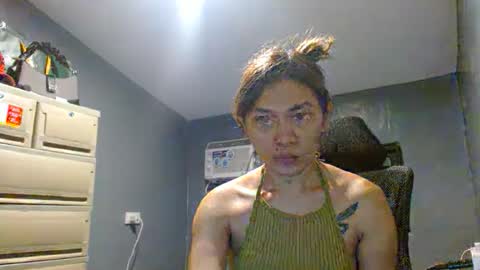 2redhorsetsdoll online show from 16, 1, 2026