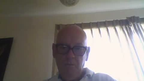 Snapshot of 304705449t chatting on 8, 2, 2025 Peter online show from 8, 2, 2025