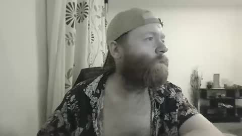 Snapshot of 33uk3 chatting on 17, 10, 2025 33UK online show from 17, 10, 2025