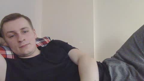 Snapshot of 3andy3 chatting on 14, 11, 2025 Andy online show from 14, 11, 2025