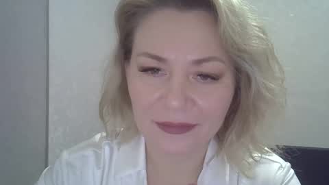 Snapshot of 3susie chatting on 11, 11, 2025 3susie online show from 11, 11, 2025