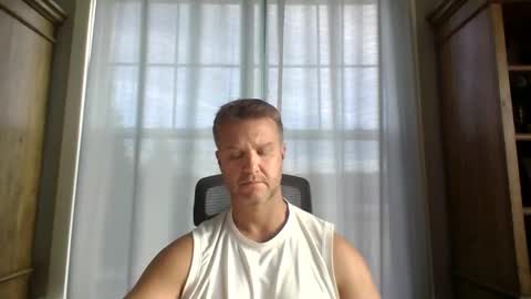 Snapshot of 45andfit chatting on 4, 11, 2025 45andfit online show from 4, 11, 2025
