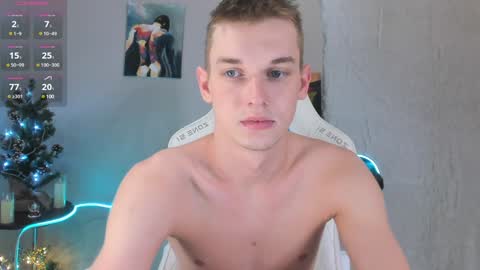 Snapshot of 4ever_dude chatting on 18, 1, 2025 Andrew online show from 18, 1, 2025