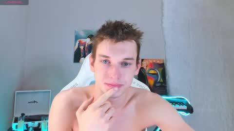 Snapshot of 4ever_dude chatting on 23, 2, 2025 Andrew online show from 23, 2, 2025