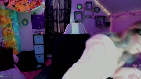 Mo online show from 27, 10, 2025