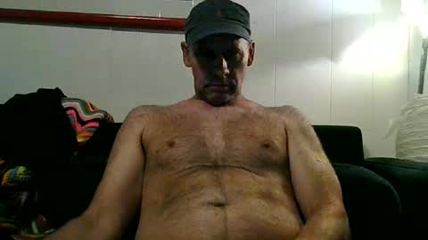 Snapshot of 4nuf chatting on 7, 5, 2026 4nuf online show from 7, 5, 2026
