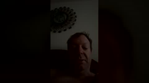 Snapshot of 4rtt43 chatting on 1, 3, 2026 robert online show from 1, 3, 2026