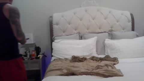 ShadesOfAnastasia online show from 4, 6, 2026