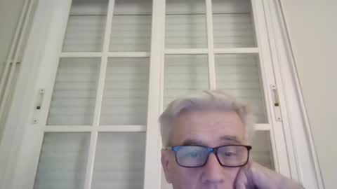 Snapshot of 52artur chatting on 24, 12, 2024 52artur online show from 24, 12, 2024