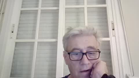 Snapshot of 52artur chatting on 5, 1, 2025 52artur online show from 5, 1, 2025