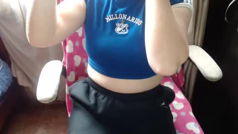 Snapshot of 666maskgirl chatting on 27, 5, 2026 SHANNON online show from 27, 5, 2026
